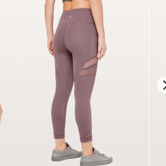 Lululemon Mesh In Motion Crop Antique Bark - Picture 2 of 4